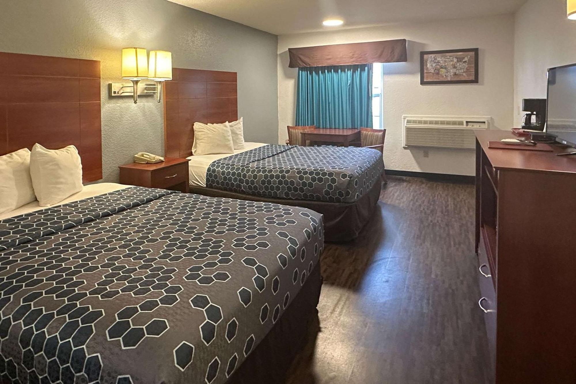 Econo Lodge Tucumcari Route 66 Bagian luar foto