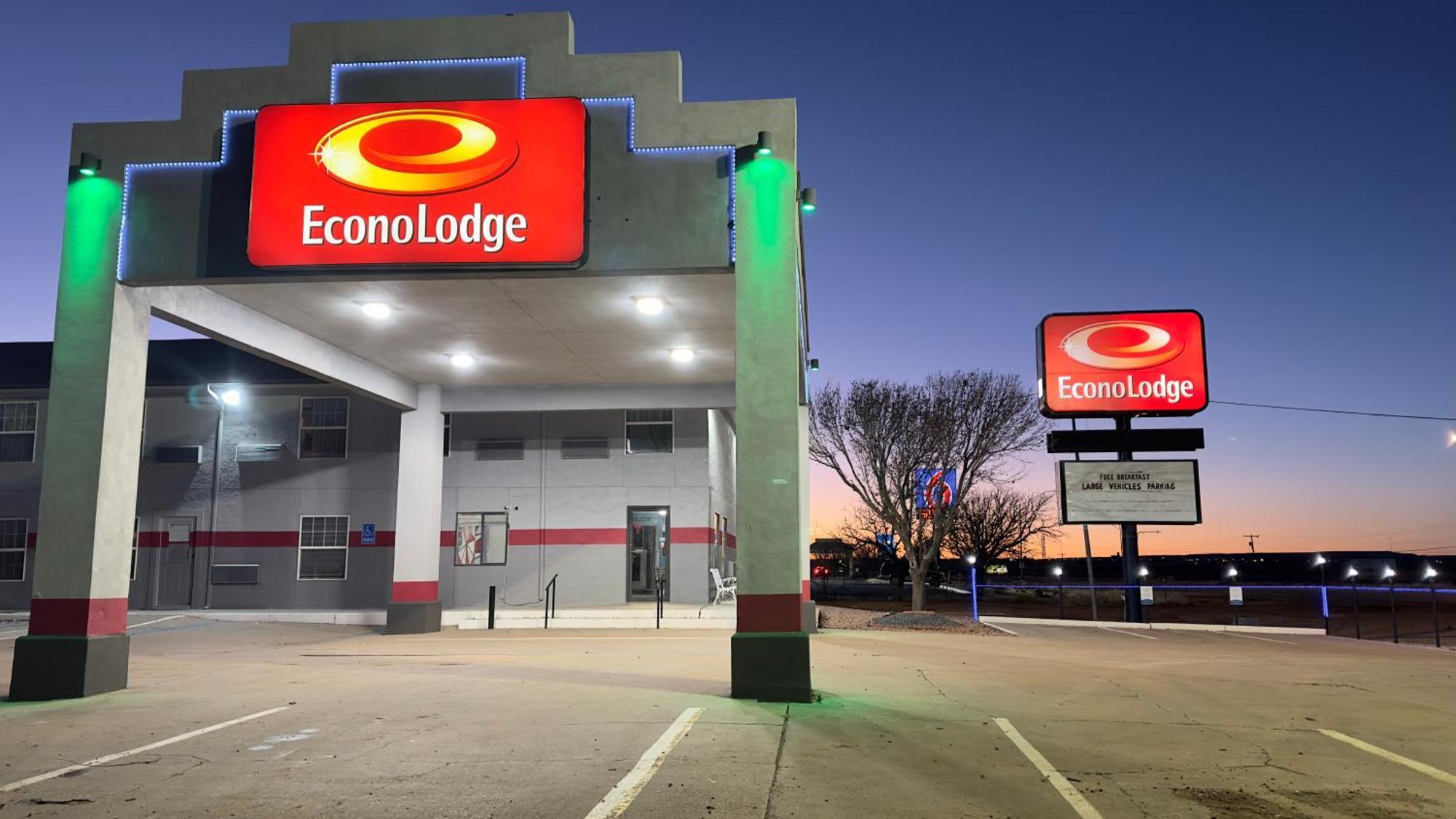 Econo Lodge Tucumcari Route 66 Bagian luar foto