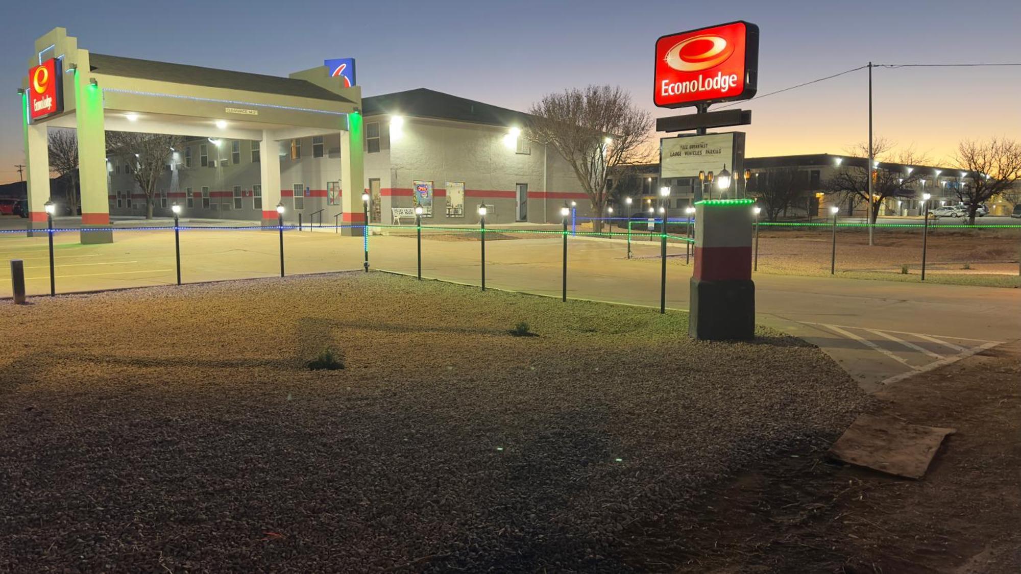 Econo Lodge Tucumcari Route 66 Bagian luar foto