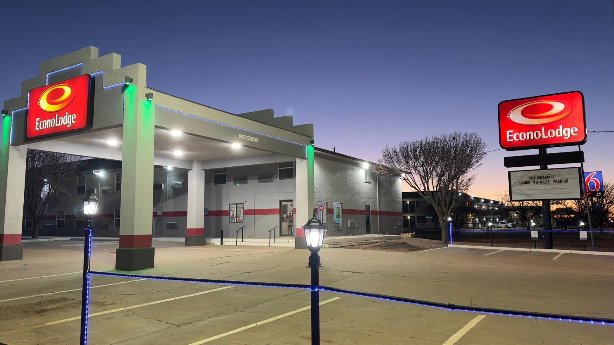 Econo Lodge Tucumcari Route 66 Bagian luar foto